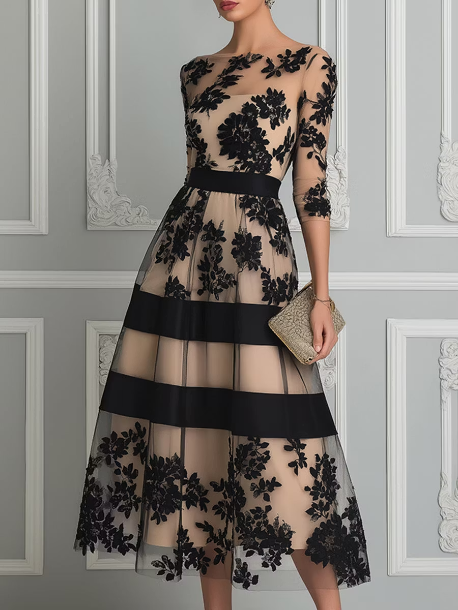 Ottilie - Robe noire étoilée