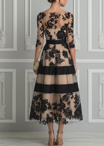 Ottilie - Robe noire étoilée